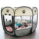 Folding fence for pets