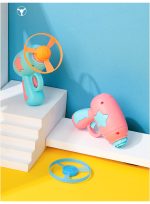 Interactive teaser cat toy.